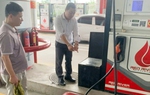 Mua 7.000 đồng tiền xăng để đốt chung cư vì ghen tuông