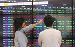6 phiên tăng liên tiếp, VN-Index vượt mốc 1.600 điểm, cao nhất lịch sử