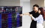 VN-Index lập kỷ lục 8 phiên tăng, vững vàng trên mốc 1.610 điểm