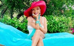 "Vẻ đẹp vượt thời gian" Joan Collins rực rỡ tuổi 92 