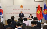 Chủ tịch UBTƯ MTTQ Việt Nam Đỗ Văn Chiến kết thúc tốt đẹp chuyến thăm và làm việc tại Hàn Quốc