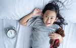 Đã đến lúc con phải đặt báo thức để chuẩn bị cho năm học mới
