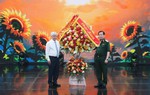 Giao lưu nghệ thuật "Theo ánh bình minh": Chung tay xoa dịu nỗi đau da cam