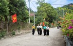 Bản tái định cư nỗ lực xây dựng nông thôn mới