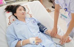 Nội soi lấy mảnh xương cá rô trong thực quản người phụ nữ