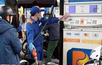 Giá xăng và dầu diesel cùng giảm, RON95-III xuống mức 20.165 đồng/lít