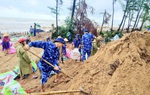 Hà Tĩnh khẩn trương gia cố đê, xả tràn hồ chứa, sơ tán dân ứng phó bão số 10