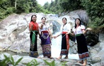 Những người phụ nữ Thái "thắp lửa" du lịch cộng đồng bên Thác Liếp
