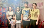 Ninh Bình: TYM - Chi nhánh Hải Hậu, Hội LHPN xã Hải Thịnh thăm gia đình hội viên tử vong do bão số 10
