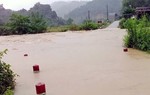 Bắc Bộ tiếp tục có mưa vừa và mưa to, nguy cơ lốc, sét và gió giật mạnh
