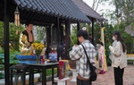 Dạy con lòng hiếu thảo bằng hành động thực tế của bố mẹ