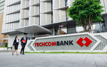 Techcombank: quý 4 lãi lớn, tín dụng tập trung vào bất động sản