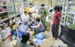 TPHCM: Triệt phá đường dây sản xuất, mua bán trái phép thạch tín dùng trong nha khoa