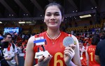 Cộng đồng bóng chuyền hứng khởi chờ đợi Vi Thị Như Quỳnh ra sân tại Indonesia