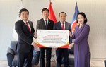 Trao tặng "Ứng dụng học tiếng Việt" cho cộng đồng nguời Việt Nam tại Hàn Quốc