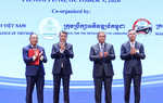 Hai Thủ tướng Việt Nam - Campuchia: Đưa hợp tác kinh tế lên tầm cao mới