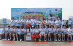 Vinh danh những vận động viên đoạt giải "chạy vì môi trường không khói thuốc"