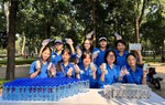Sinh viên trường Đại học Văn hóa Hà Nội tiếp sức cho những bước chạy vì cộng đồng