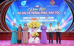Chủ tịch Hội LHPN Việt Nam tham dự đêm hội Áo dài và Trang phục dân tộc tại Đắk Lắk