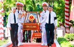 Trang nghiêm và xúc động Lễ viếng, truy điệu, an táng 731 hài cốt liệt sĩ tại Công viên Lê Thị Riêng