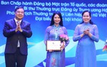 Phó Chủ tịch Thường trực Hội LHPN Việt Nam Trần Lan Phương được trao Giải thưởng Nguyễn Thị Định