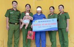 Hội Phụ nữ Trại tạm giam Công an TP Huế nhận đỡ đầu con của nữ bị can