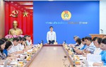 Bàn giải pháp định hướng công tác tư tưởng cho công nhân trong bối cảnh mới