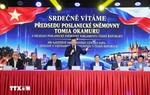 Chủ tịch Hạ viện Cộng hòa Séc thăm cộng đồng người Việt tại Praha