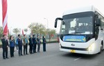 26 chuyến xe nghĩa tình đưa công nhân Thủ đô về quê đón Tết