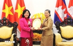 Củng cố và vun đắp quan hệ hợp tác giữa hai Đảng, hai nước Việt Nam-Campuchia