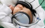 Trẻ sơ sinh vừa lọt lòng đã biết cảm nhận nhạc