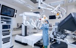 Sử dụng robot trong phẫu thuật: Bệnh nhân và bác sĩ cùng hưởng lợi