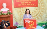 Phó Chủ tịch nước Võ Thị Ánh Xuân bỏ phiếu bầu cử tại tỉnh An Giang