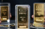 Giá vàng phục hồi sau tuần giảm mạnh nhất trong 40 năm