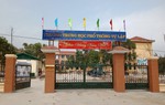 Hà Nội: Nhiều trường THPT công lập treo thưởng xe máy điện, học bổng "hút" thí sinh giỏi