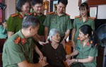 Công an tỉnh Quảng Ninh tri ân Mẹ Việt Nam Anh hùng 103 tuổi