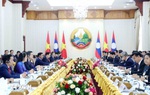 Việt Nam luôn coi trọng và dành ưu tiên hàng đầu mối quan hệ đặc biệt với Lào