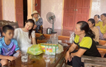 Hoàn cảnh éo le của bé trai nghi bị mẹ kế bạo hành nhiều lần ở Nghệ An