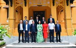 Gặp gỡ Đoàn kiều bào Ủy viên Ủy ban Trung ương Mặt trận Tổ quốc khóa XI