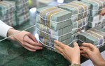 Ngân hàng Nhà nước "tuýt còi" ngân hàng tăng lãi suất: Chặn nguy cơ phá vỡ mặt bằng lãi vay