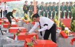 Thường trực Ban Bí thư dự Lễ truy điệu, an táng hài cốt liệt sỹ tại tỉnh Hà Tĩnh
