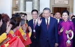 Top leader talks economic rise, state overhaul with OV community in Thailand