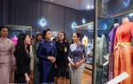 Phu nhân Ngô Phương Ly thăm bảo tàng tại Bangkok