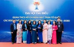 Khi người trẻ trở thành "lá chắn" trên không gian mạng