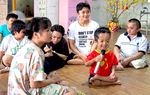 Ngôi nhà yêu thương của những "em bé thủy tinh"