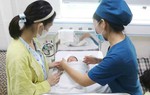 Bộ Y tế: Cấp thiết tăng tổng tỷ suất sinh trung bình 2% mỗi năm trên toàn quốc