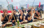 Đồng bào các dân tộc cùng tôn vinh giá trị gia đình Việt