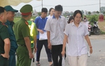 Thi tốt nghiệp THPT 2026: Thí sinh bắt đầu làm bài thi môn Toán 