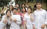 Thi tốt nghiệp THPT 2026: Thí sinh mất nhiều thời gian cho câu hỏi liên quan đến Steve Jobs, Mark Zuckerberg