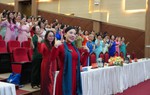 Hơn 300 phụ nữ phường Tân Đông Hiệp rèn luyện phong thái tự tin chào mừng Đại hội